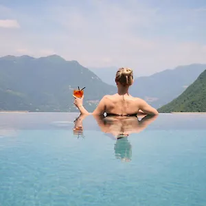 Paradiso *** بروناتي